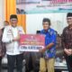 Halal Bihalal Kecamatan Padang Barat, Hendri Septa Serahkan Bantuan UEP