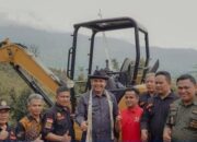 Bantu Korban Galodo Agam, Pemkab Solok Kirim Tim dan Alat Berat