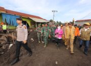 Danrem dan Kapolda Sumbar Beserta Rombongan Kepala BNPB Tinjau Lokasi Bencana Banjir Lahar Dingin di Kabupaten Agam