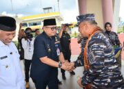 Bantu Korban Bencana Alam Sumbar, Pj Wako Andree Algamar Sambut Kedatangan Pangkoarmada I