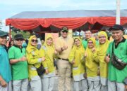 Senam Bersama Meriahkan Peringatan Hari Koperasi Ke-77 di Kota Padang