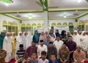 Calon Wali Kota Padang Fadly Amran Hadiri Wirid Bulanan di Mushalla Mardhatillah IKPL Kota Padang