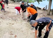 Bangkitkan Rasa Kepedulian Lingkungan Melalui Momentum HUT Kemerdekaan, Komunitas TKSP Lakukan Aksi Bersih Pantai