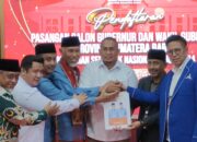 Hari Pertama dibuka, Pasangan Cagub-Cawagub Sumbar Mahyeldi-Vasco Mendaftar ke KPU Sumbar