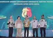 DPRD Kota Solok Terima Penghargaan Green Leadership Nirwasita Tantra 2023