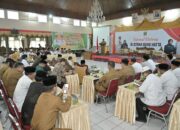 Judul: Gubernur Sumbar Soroti Potensi Penyimpangan di Sekolah Berasrama dan Pondok Pesantren