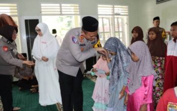 Peringati Hari Isra’ Miraj, Polres Dairi Santuni Anak Yatim Piatu