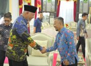 Gubernur Mahyeldi Sambut Kepala Ombudsman Sumbar yang Baru