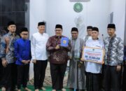 Bupati Pasaman Sabar AS Dampingi Safari Ramadan Wagub Sumbar, Serahkan Bantuan Bedah Rumah