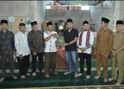 Safari Ramadhan, Wagub Vasko Serahkan Bantuan untuk Masjid Tazkir Bela Negara Limapuluh Kota
