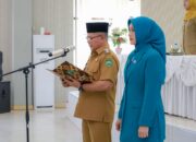 Lantik Pengurus yang Baru, Bupati Pasaman Welly Suhery: Peran PKK Penting untuk Mewujudkan Keluarga Sejahtera