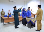 Lantik Dua Pejabat Disdukcapil, Ini Harapan Wabup Pasaman Parulian Dalimunthe
