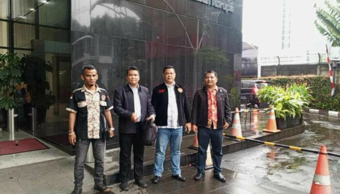 LSM KOREK Sambangi KPK, Adukan Dugaan Korupsi Terkait Kasus Nikita Mirzani