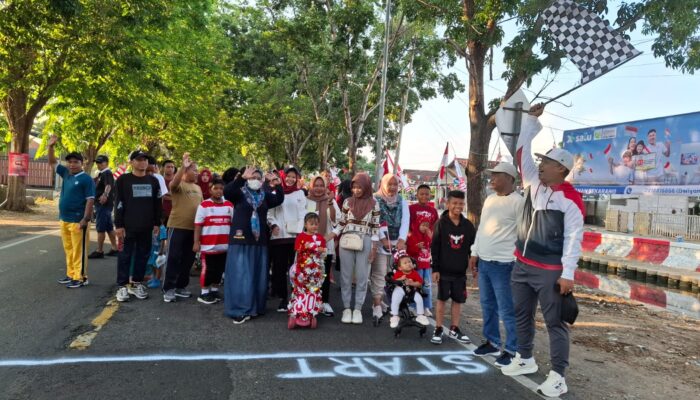 Semarakkan HUT ke – 80  Kemerdekaan RI, Warga RT 04 Pabian Gelar Jalan Sehat