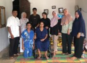 Pemerintah Nagari Sungai Sirah Air Haji Salurkan Bantuan Kursi Roda untuk Warga Lumpuh