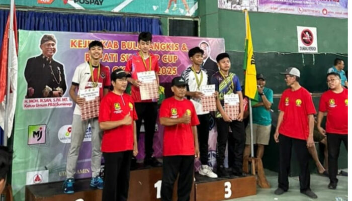 Membanggakan, Noval Atlet Bulutangkis SMAN 1 Arjasa Raih Juara 2 Kejuaraan Kabupaten