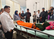 Gubernur Sumbar Tinjau Korban Dugaan Keracunan Makanan Bergizi Gratis di RSUD Lubuk Basung