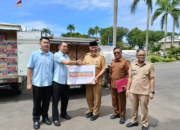 Apical Group & Tidar Kerinci Agung Serahkan Bantuan ke Pemprov Sumbar untuk Penanganan Bencana