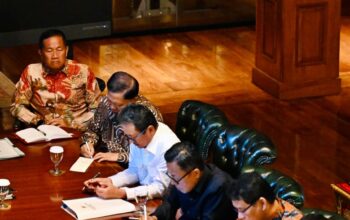 Presiden Prabowo di Hambalang Bahas Percepatan Penanganan Bencana dan Kesiapan Libur Akhir Tahun