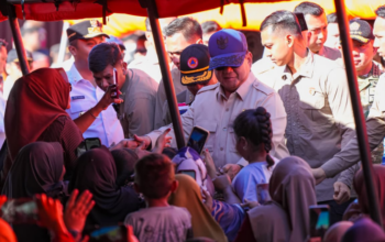 Presiden Prabowo Pastikan Infrastruktur Rusak di Sumbar Akan Dibangun Kembali