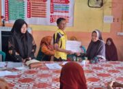 Penyerahan BLT Tahap IV, 35 KK di Nagari Lagan Mudik Punggasan Terima Rp900 Ribu per Keluarga