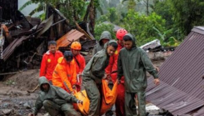 BNPB: Korban Banjir dan Longsor di Sumatera Capai 1.053 Jiwa, Operasi SAR Masih Berpacu dengan Waktu