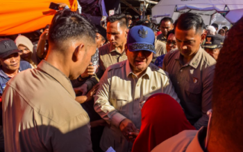 Seluruh Warga Terdampak di Bumi Kasang Permai Terima Bantuan Sembako dari Presiden Prabowo