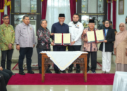 Gubernur Sumbar Mahyeldi Ansharullah menandatangani MoU dengan TMII dan perguruan tinggi swasta