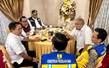 ndre Rosiade membahas krisis air Padang bersama Menteri PU