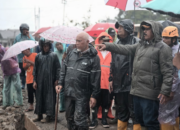 Gubernur Sumbar Kerahkan Alat Berat Tangani Banjir Bandang Susulan di Agam