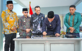 Gubernur Sumbar Mahyeldi meresmikan Poliklinik Eksekutif RSUD Achmad Muchtar Bukittinggi