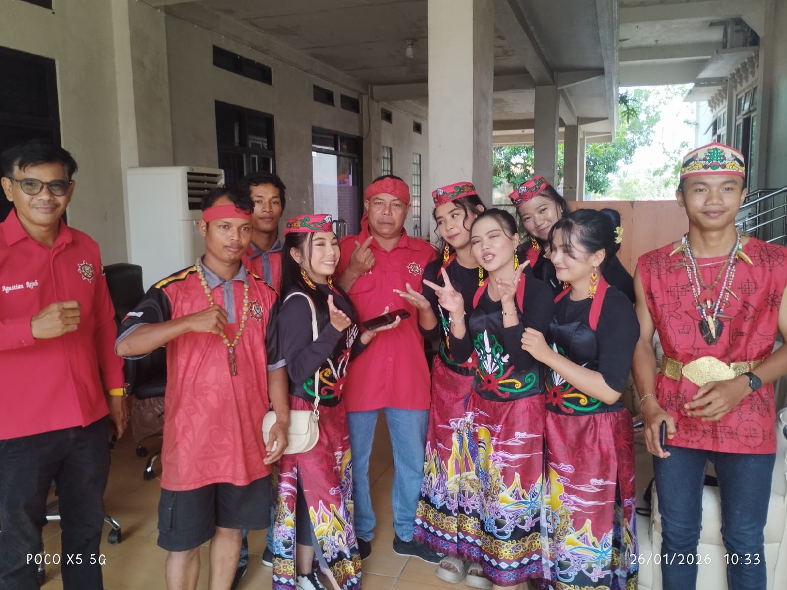 Anggota Pasukan Merah TBBR saat pembukaan Rapimnas I 2026 di Muara Teweh.