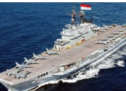 ilustrasi kapal induk untuk operasional militer laut