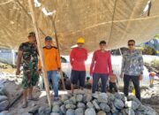 Camat Linggo Sari Baganti Tinjau Proyek Jembatan Aramco di Muara Gadang Air Haji