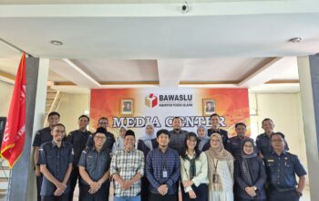 Bawaslu Pessel Undang KPPN Painan Sosialisasi IKPA