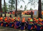 BPBD Balangan dan Batalyon C Brimob Polda Kalsel Tuntaskan Tahap II Pelatihan TRC di Pantai Batakan