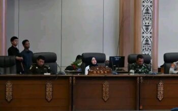 Suasana Rapat Paripurna I DPRD Barito Utara membahas lima raperda di Muara Teweh.