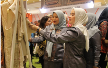 Ketua Dekranasda Asahan Yusnila Indriati Taufik menghadiri pembukaan INACRAFT 2026 di JICC Jakarta