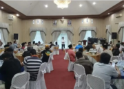 Bupati Pasaman Welly Suheri buka puasa bersama wartawan