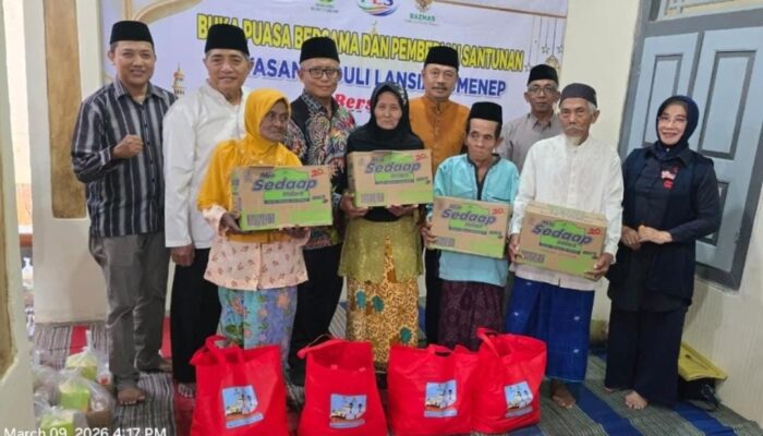 Kolaborasi Dirut BPRS dan Eks Sekda Gelar Buka Bersama dan Santuni Lansia