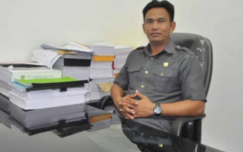 Ketua DPRD Barito Utara berada di ruang kerja