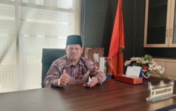 Ketua DPRD Pesisir Selatan Darmansyah di ruang kerjanya