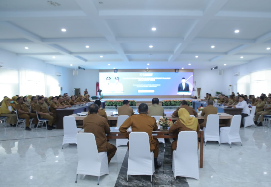 Bupati Asahan Taufik Zainal Abidin Siregar memimpin Rakorpem Maret 2026 di Kantor Bupati Asahan