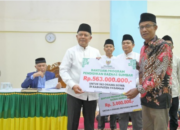 Safari Ramadan Mahyeldi di Pasaman, Serahkan Bantuan untuk Masjid