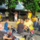 kegiatan berbagi takjil Partai Golkar Pasaman