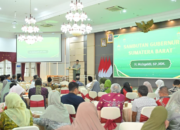 Gubernur Sumbar Mahyeldi Ansharullah menghadiri acara Halalbihalal IKA UNAND di Auditorium Gubernur Sumbar Padang