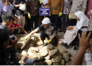 Mahyeldi dan Yandri Susanto peletakan batu pertama pesantren Josal FC