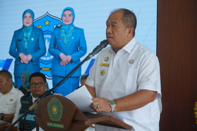 Bupati Asahan Taufik Zainal Abidin Siregar menyambut Tim Supervisi HKG PKK Sumut di Pendopo Rumah Dinas