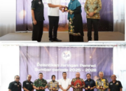 Wagub Sumbar Vasko Ruseimy menghadiri pelantikan Jaringan Pemred Sumbar di Padang