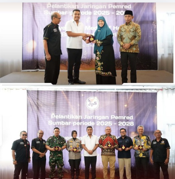 Wagub Sumbar Vasko Ruseimy menghadiri pelantikan Jaringan Pemred Sumbar di Padang